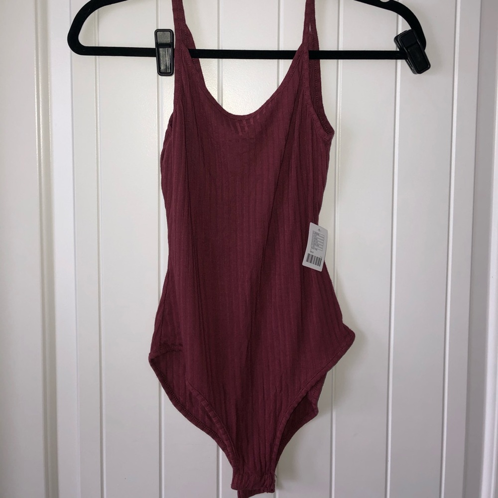 Ribbed bodysuit! - Picture 4 of 5